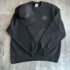Garth Brooks World Tour Sweatshirt and Hat